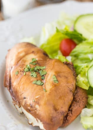 Tea and Honey Chicken. This healthy dinner recipe is easy and super yummy. Chicken breasts poached in tea, honey, and soy sauce. You have to try it!