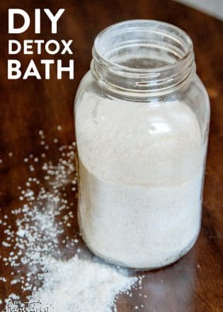 How to get rid of the flu fast with this DIY detox bath. This detox recipe is quick and easy and you probably have everything you need in your pantry. How to available on The Bewitchin’ Kitchen.