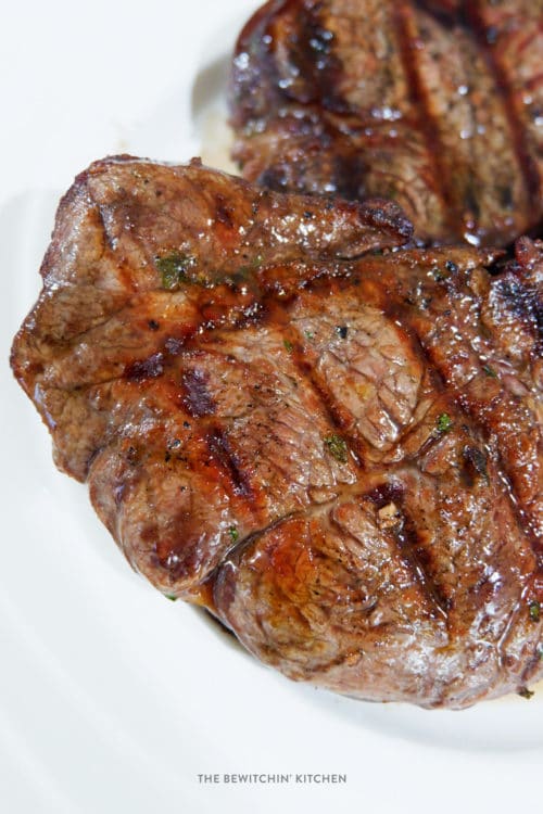 Steak marinade recipe using red wine (merlot).