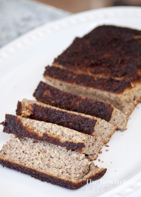 This Banana bread is so delicious, gluten free and paleo