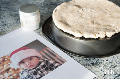 Image transfer salt dough craft. Really easy to do and it makes a great Christmas Gift