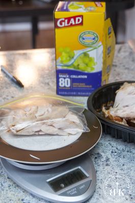 Making healthy lunches with a roasted chicken