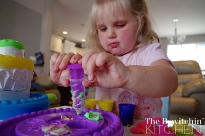 Play-Doh Sweet Shoppe Cake Mountain