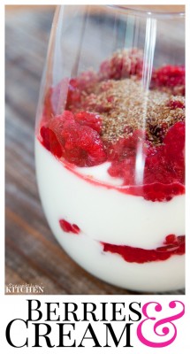 Berries and Cream Parfait - Healthy dessert recipes that provides protein, fiber and keeps you full. You won’t believe it’s a healthy recipe, especially with how easy it is to make it. | The Bewitchin’ Kitchen