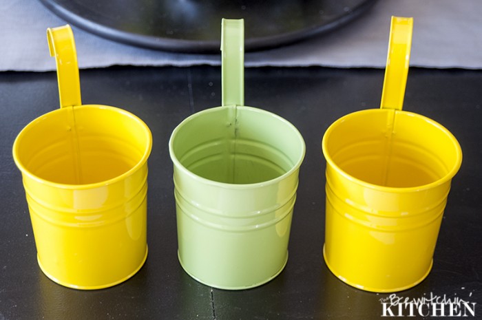 Looking for a fun craft to do with your toddler? Why not make some flower planters with this dollar store craft from The Bewitchin' Kitchen.