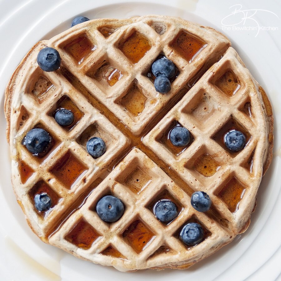 Cinnamon whole wheat waffles recipe. This is the perfect weekend breakfast recipe, and it's low in sugar. 
