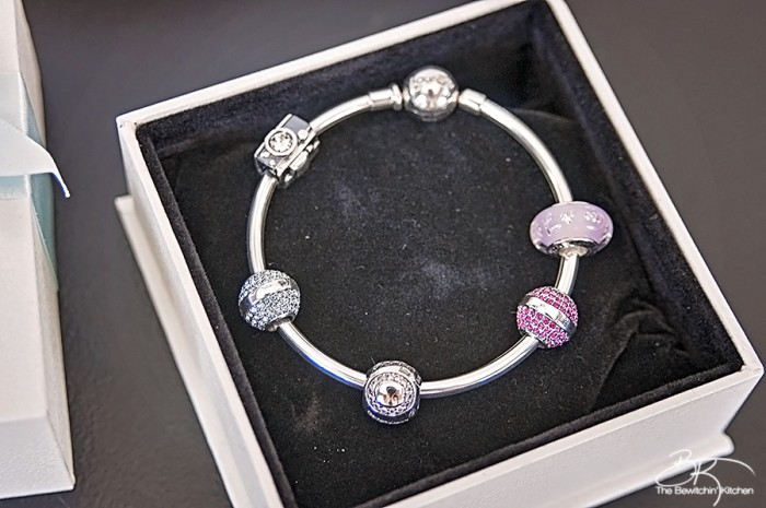 These bracelets and charms from Soufeel are beautiful. Makes amazing gifts for Mother's Day, Graduations and weddings.