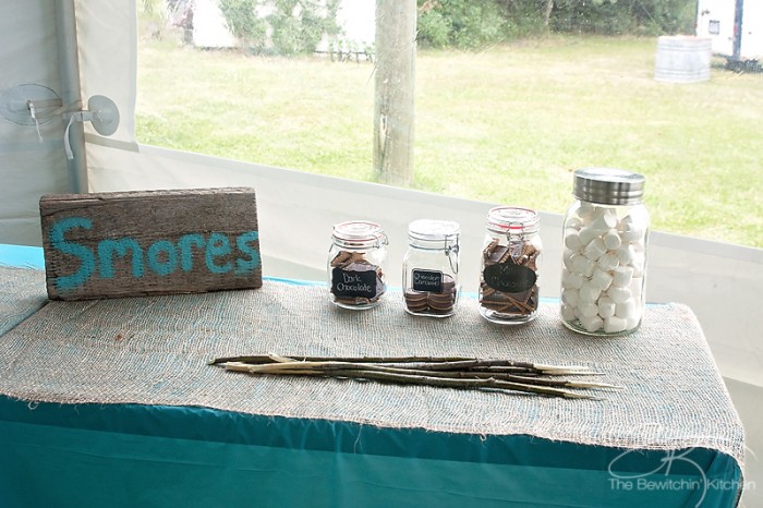 Rustic wedding ideas. These DIY wedding decorations are amazing and look incredibly cute when put together. From wedding decor, to signage to wedding cakes. | The Bewitchin' Kitchen