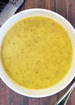 Creamy Cauliflower Dill Soup - This delicious soup recipe is dairy free, paleo, gluten free and is an easy and healthy weeknight dinner.