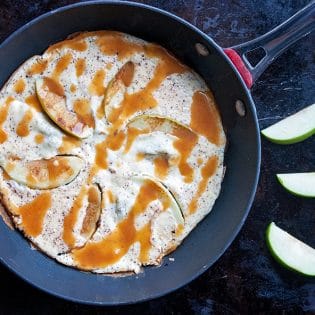 This dessert frittata is not your typical egg recipe. Made with apples, cinnamon and a caramel sauce this high protein breakfast recipe is a great way to start your day. Save this under your healthy meal ideas.