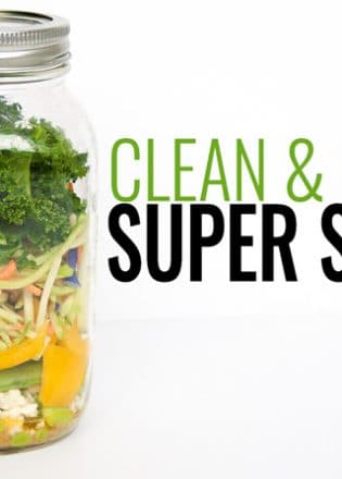 Super Salad - a great recipe for people who don't love salads. This clean eating mason jar salad is easy easy to prepare and is super yummy with the tangy vinaigrette. | thebewitchinkitchen.com