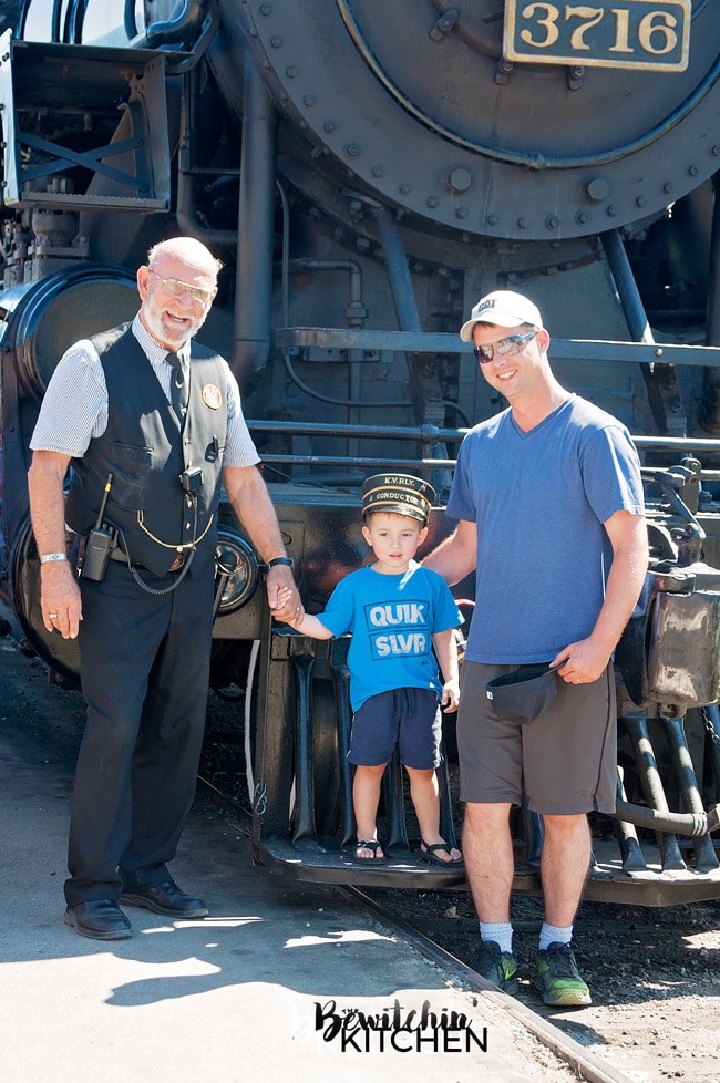 The Kettle Valley Steam Railway is a fun family attraction in Summerland, British Columbia. A BC train ride throughout the Okanagan back country with stunning views. | thebewitchinkitchen.com