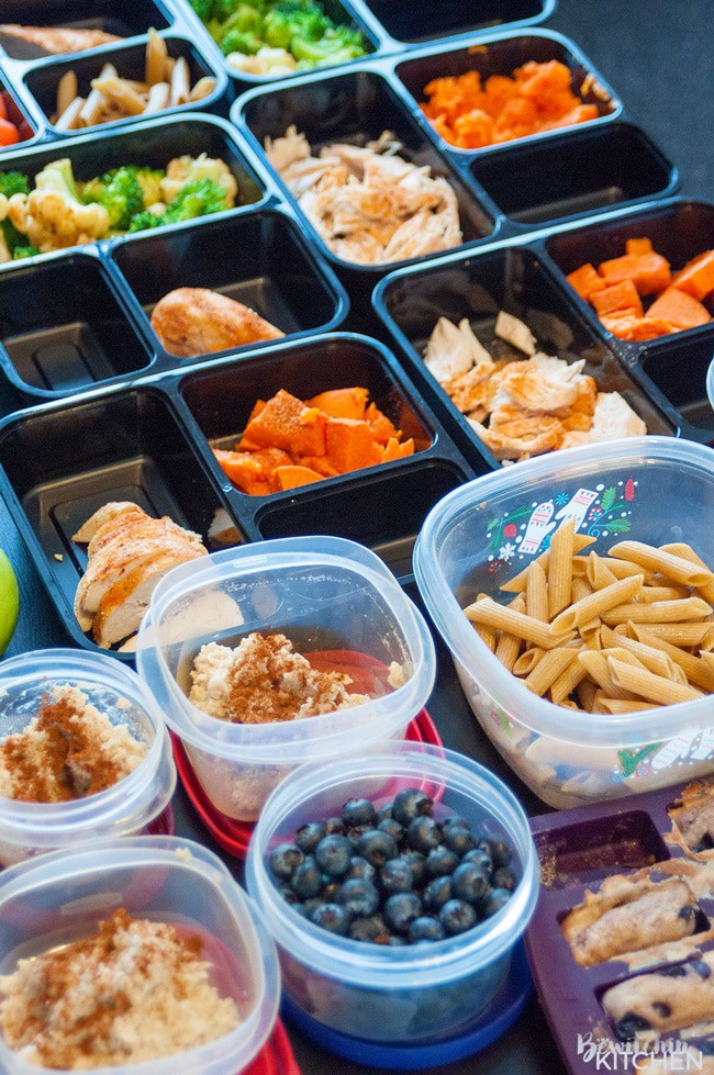 6 meal prep tips for busy families. Meal prepping is a great way to stay healthy and sane. The Bewitchin' Kitchen teamed up with Chef Cory Vitiello and Catelli to bring these helpful dinner tips. | Thebewitchinkitchen.com