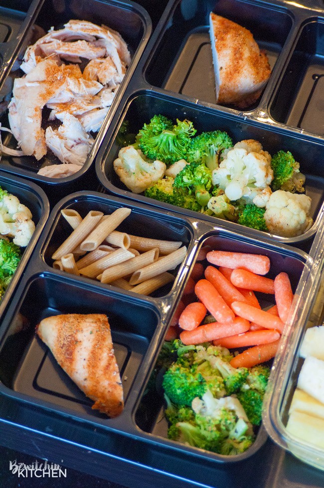 6 meal prep tips for busy families. Meal prepping is a great way to stay healthy and sane. The Bewitchin' Kitchen teamed up with Chef Cory Vitiello and Catelli to bring these helpful dinner tips. | Thebewitchinkitchen.com