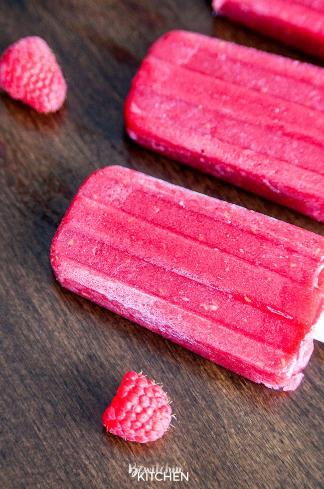 Berry and Beet Popsicles - don't let the hidden vegetable scare you. This homemade ice pop recipe is a refreshing and sweet way to beat the heat this summer. Picky eater approved!