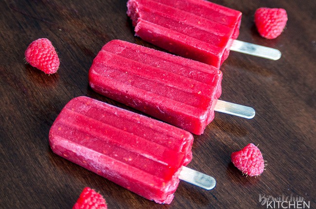 Berry and Beet Popsicles - don't let the hidden vegetable scare you. This homemade ice pop recipe is a refreshing and sweet way to beat the heat this summer. Picky eater approved!