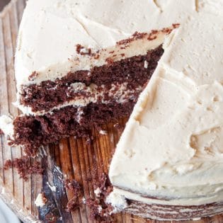 Baileys Butter Cream Frosting. Best frosting recipe ever! This creamy cake icing recipe has the decadent bite of irish cream. Delicious on chocolate cake!