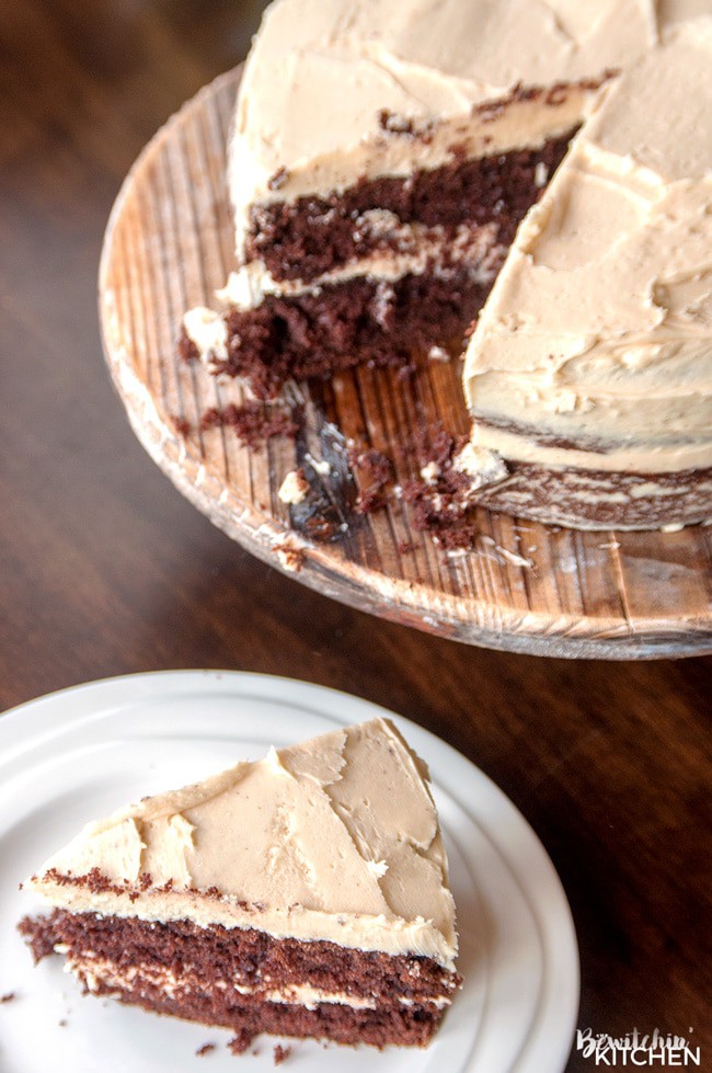 Baileys Buttercream Frosting. Best frosting recipe ever! This creamy cake icing recipe has the decadent bite of irish cream. Delicious on chocolate cake!