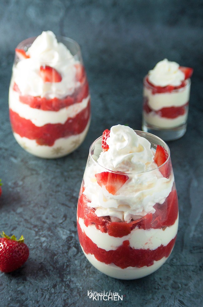 Strawberry Rhubarb Parfaits - an easy no bake dessert using greek yogurt and strawberry rhubarb pie filling.