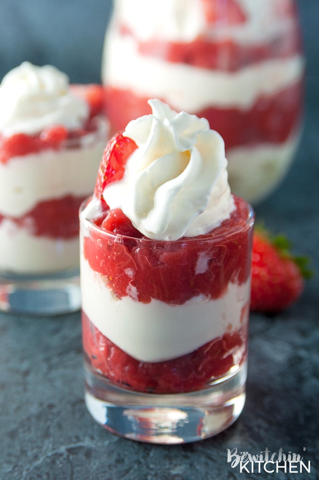 Strawberry Rhubarb Parfaits - an easy no bake dessert using greek yogurt and strawberry rhubarb pie filling.