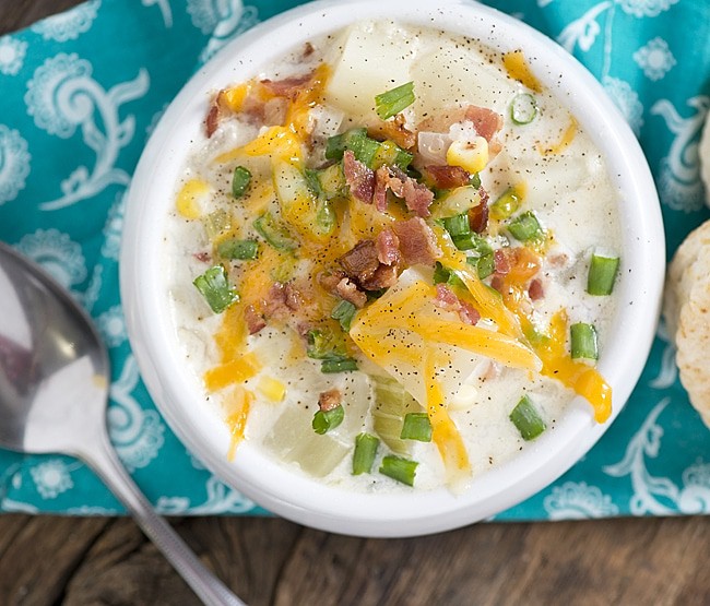 Potato Bacon Chowder - a delicious fall soup that's easy and hearty. via The Bewitchin Kitchen