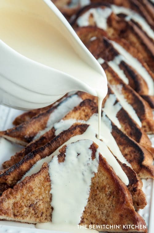 White Chocolate French Toast. This dessert inspired breakfast recipe is super simple and super yummy! 10/10! Make this for birthday breakfasts, brunch, or to celebrate another Netflix series finished. 