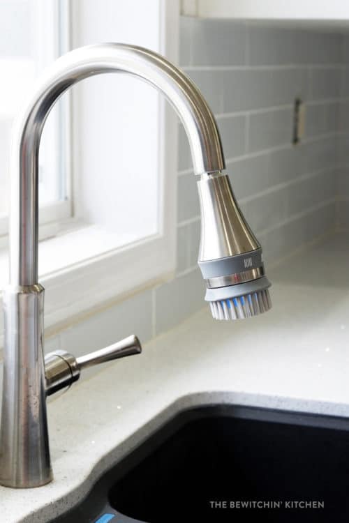 5 tips for choosing a kitchen faucet what you need to know! After my kitchen renovation I chose the Huntley Kitchen Faucet. I love the scrub brush for washing fruits and vegetables!