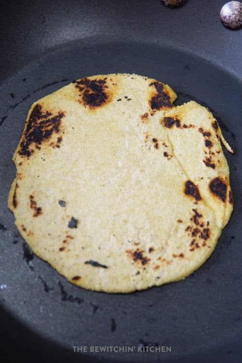 How to cook corn tortillas