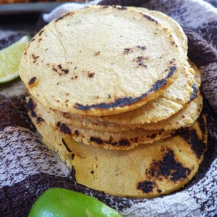 how to make corn tortillas