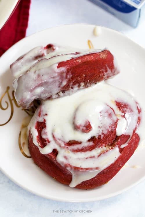 Cinnamon Roll Cream Cheese Sauce