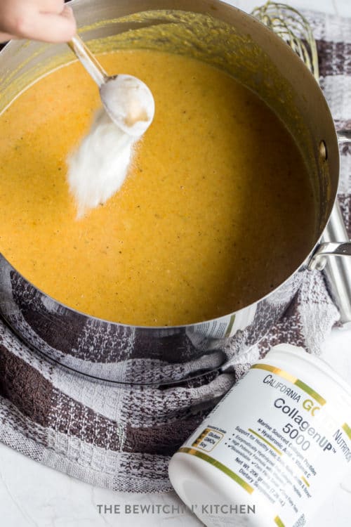 Adding collagen peptides to soup