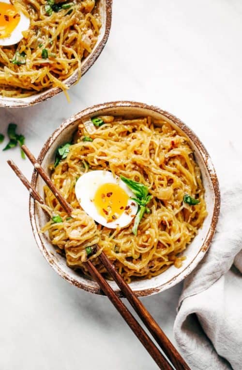 Spicy Spaghetti Squash Noodles Whole30 lunches