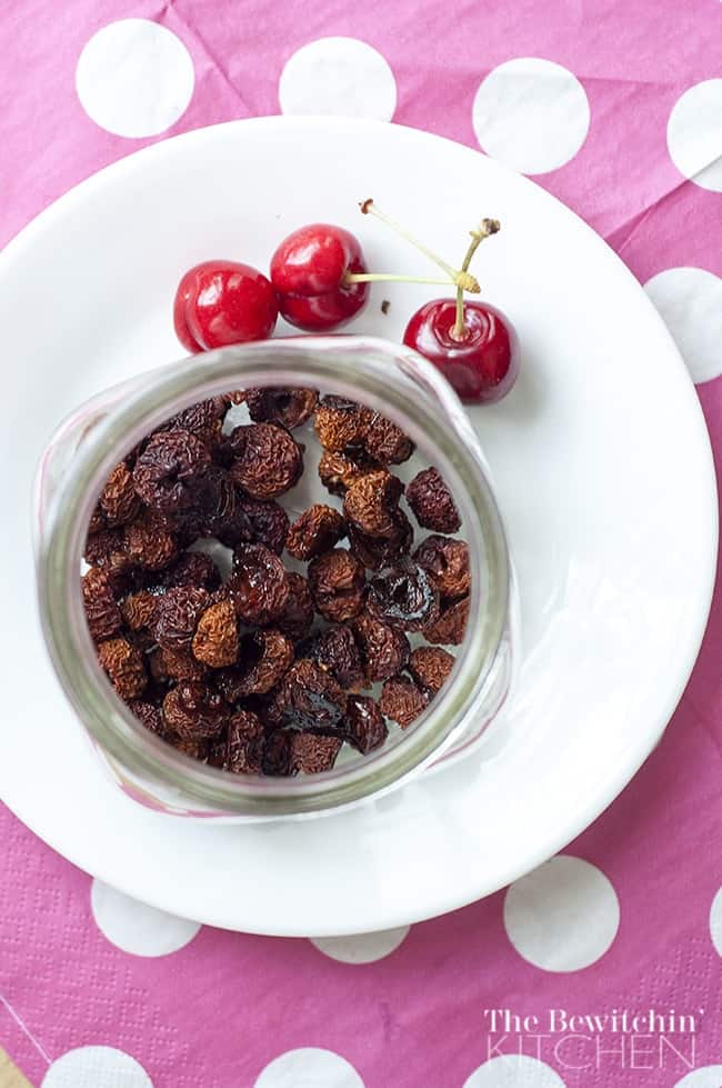 how to make dried cherries in the oven