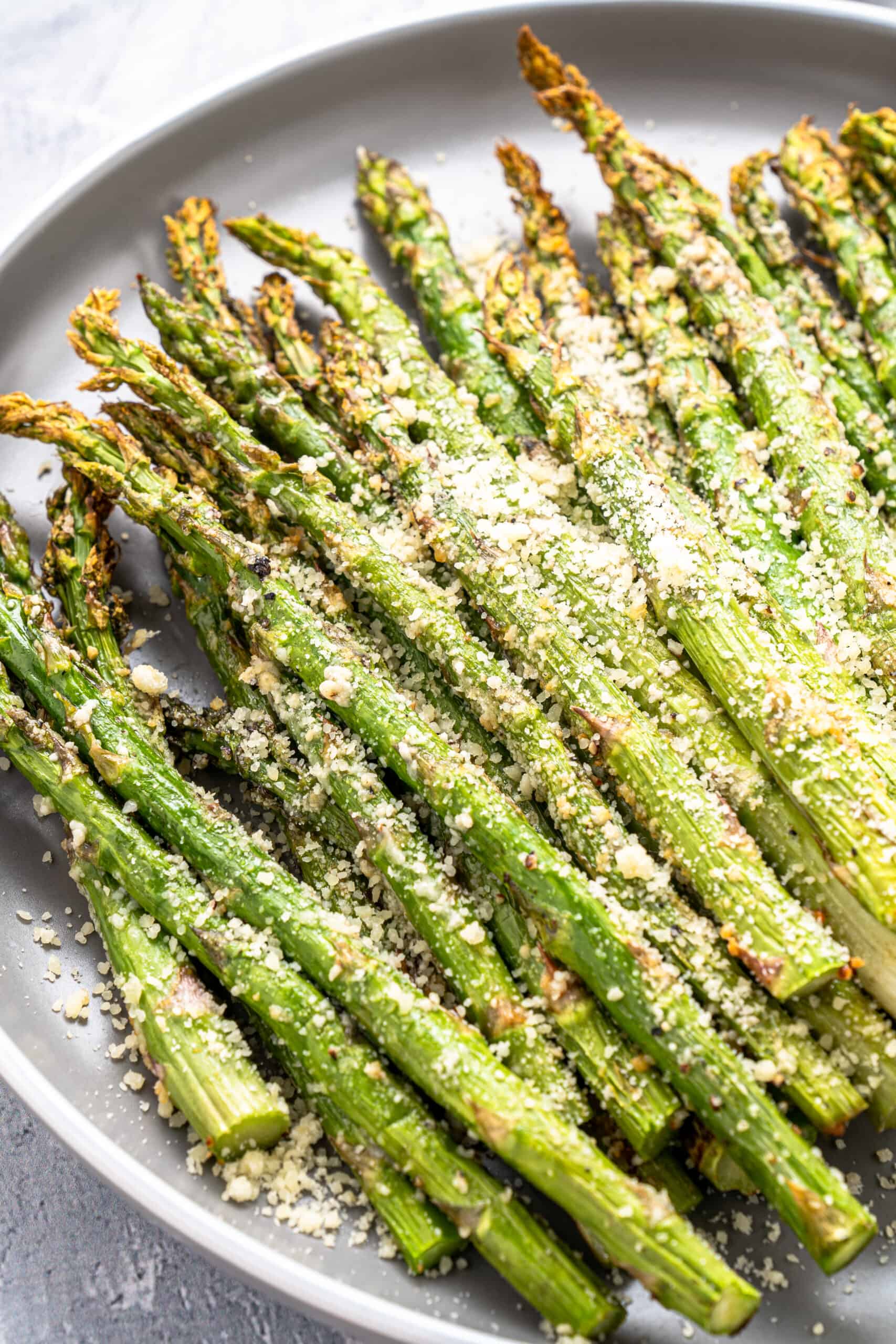 Air fried asparagus