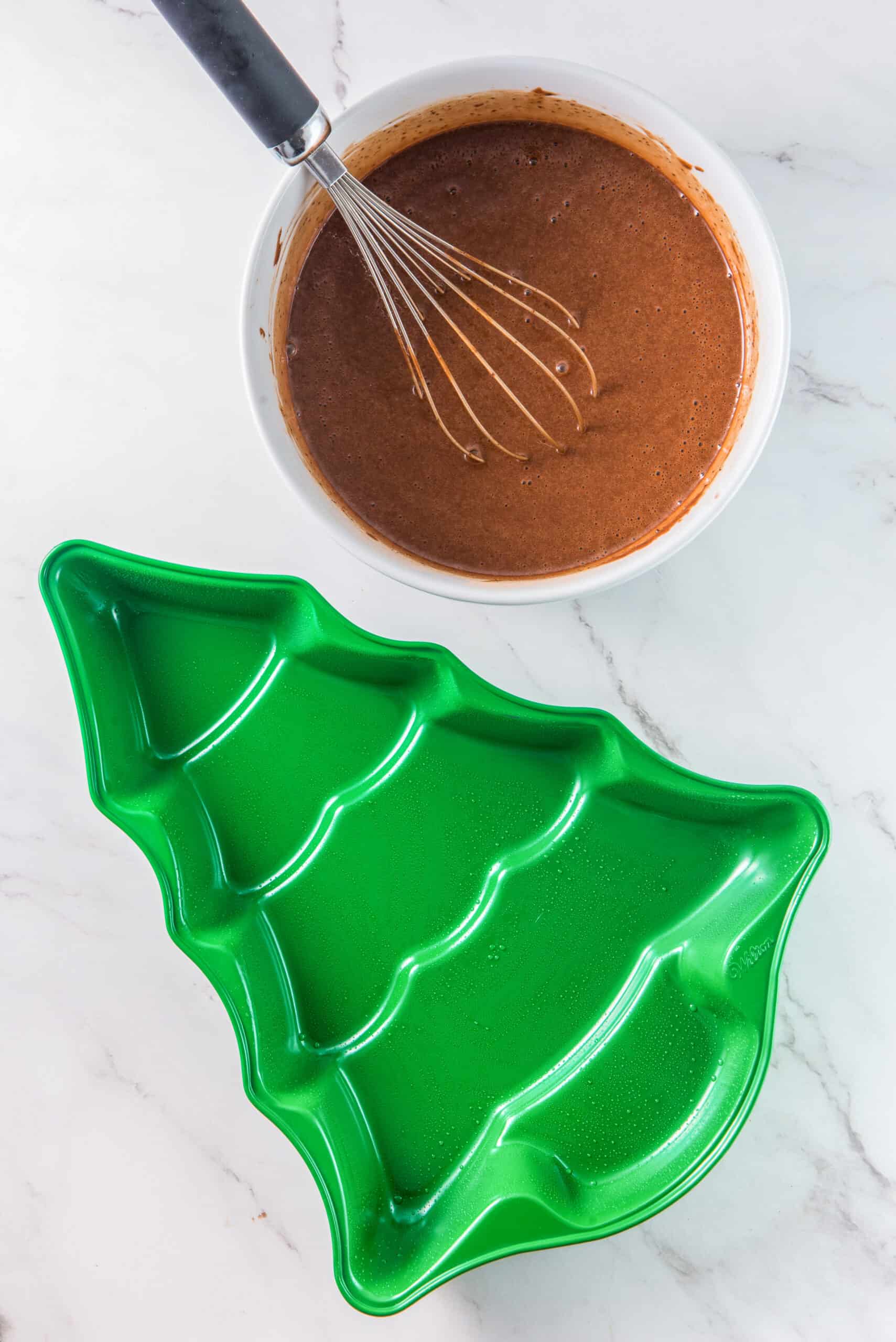 Wilton Christmas tree cake pan
