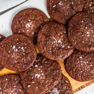 Overhead of brownie cookies on a cutting board