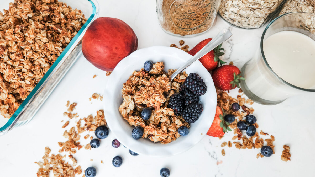 Coconut Granola: Delicious Homemade Recipe and Health Benefits